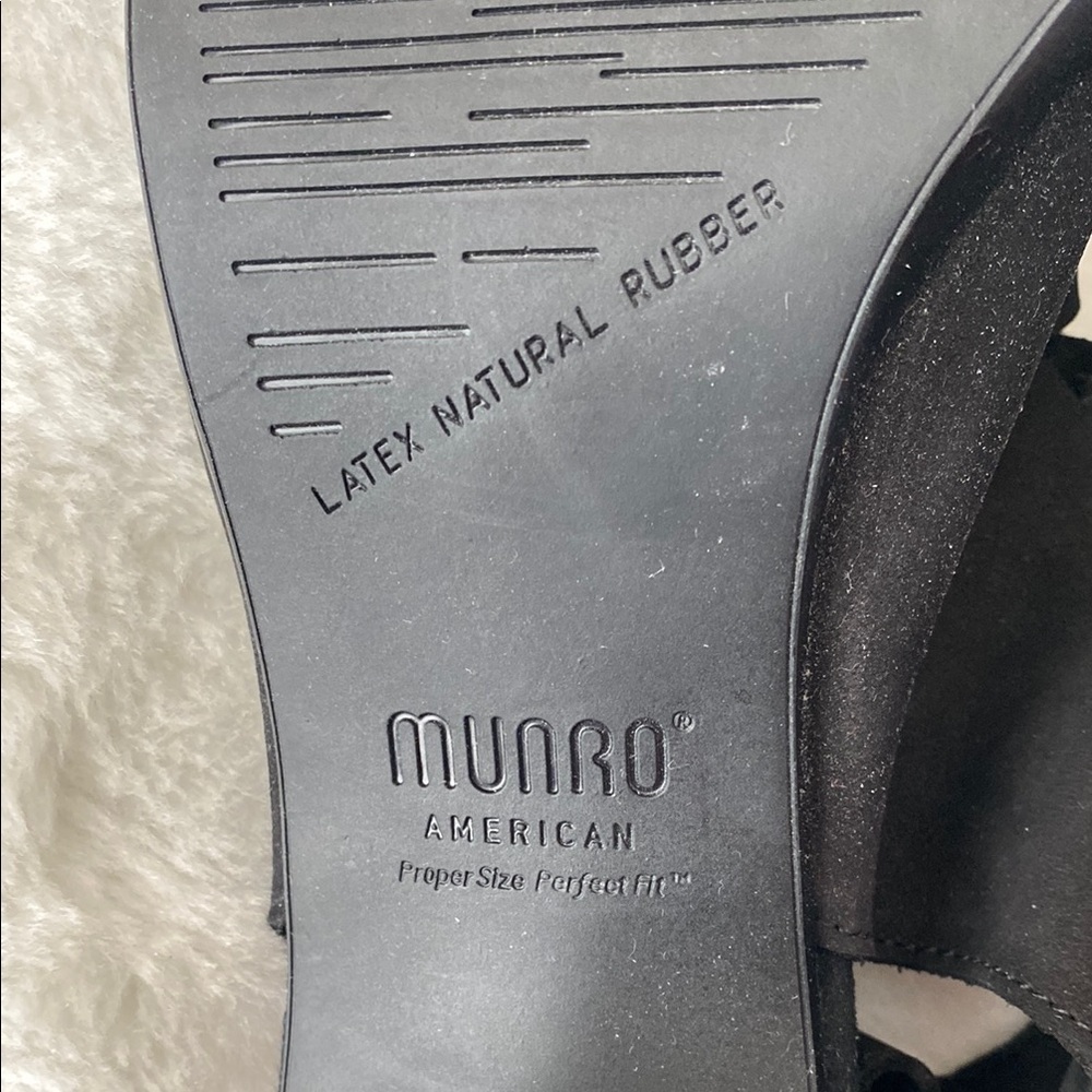Munro Black Heels with Cage Design - Picture 8 of 10